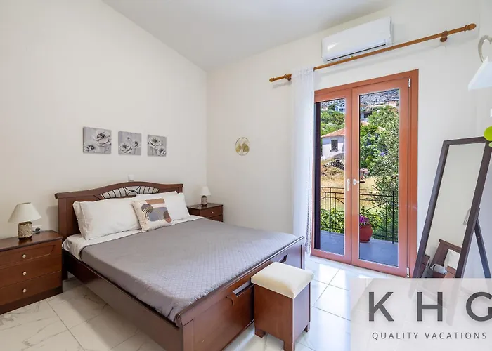 Endless View Flat In Vlachata! Apartment